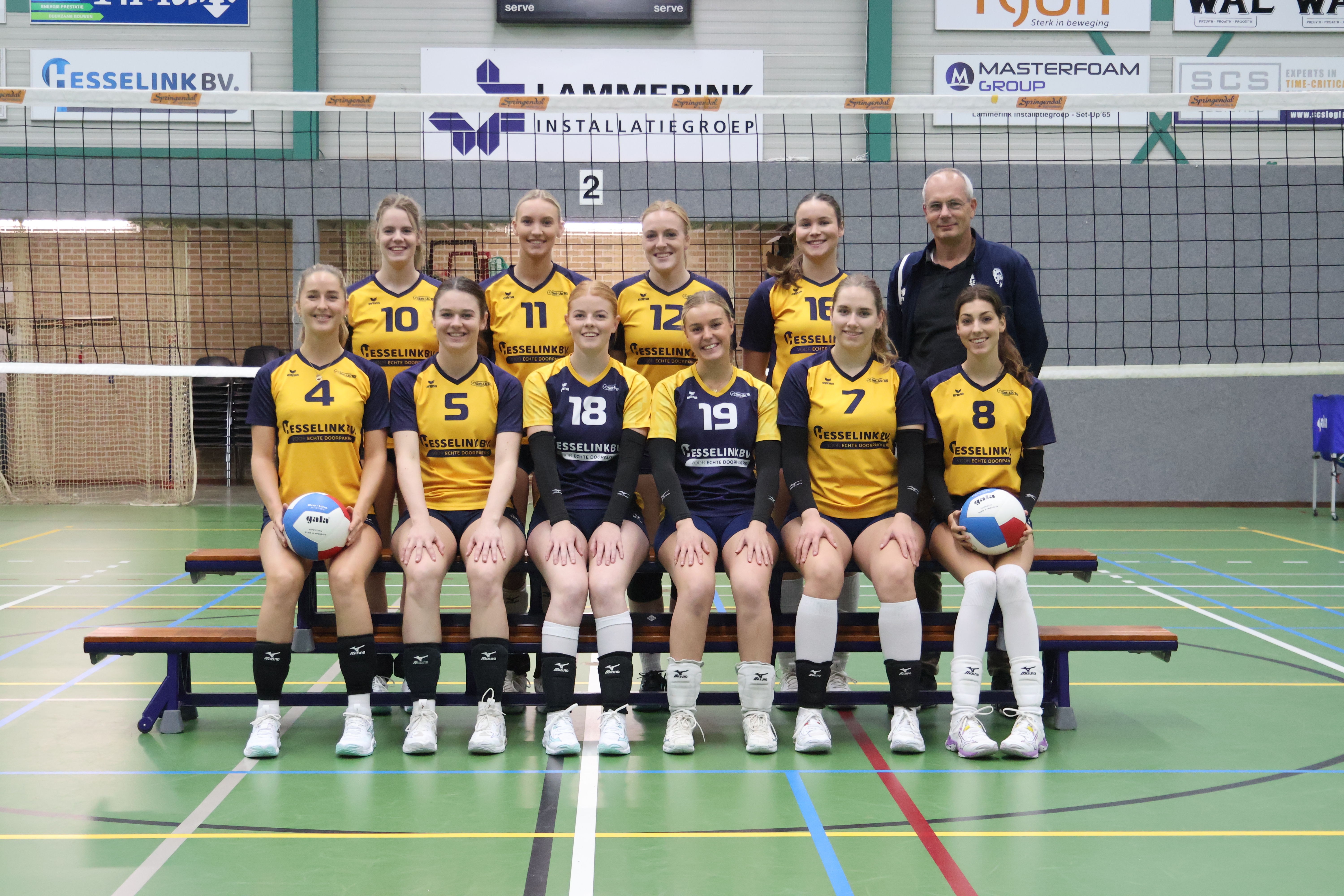 Dames 3 - Vips Bardot