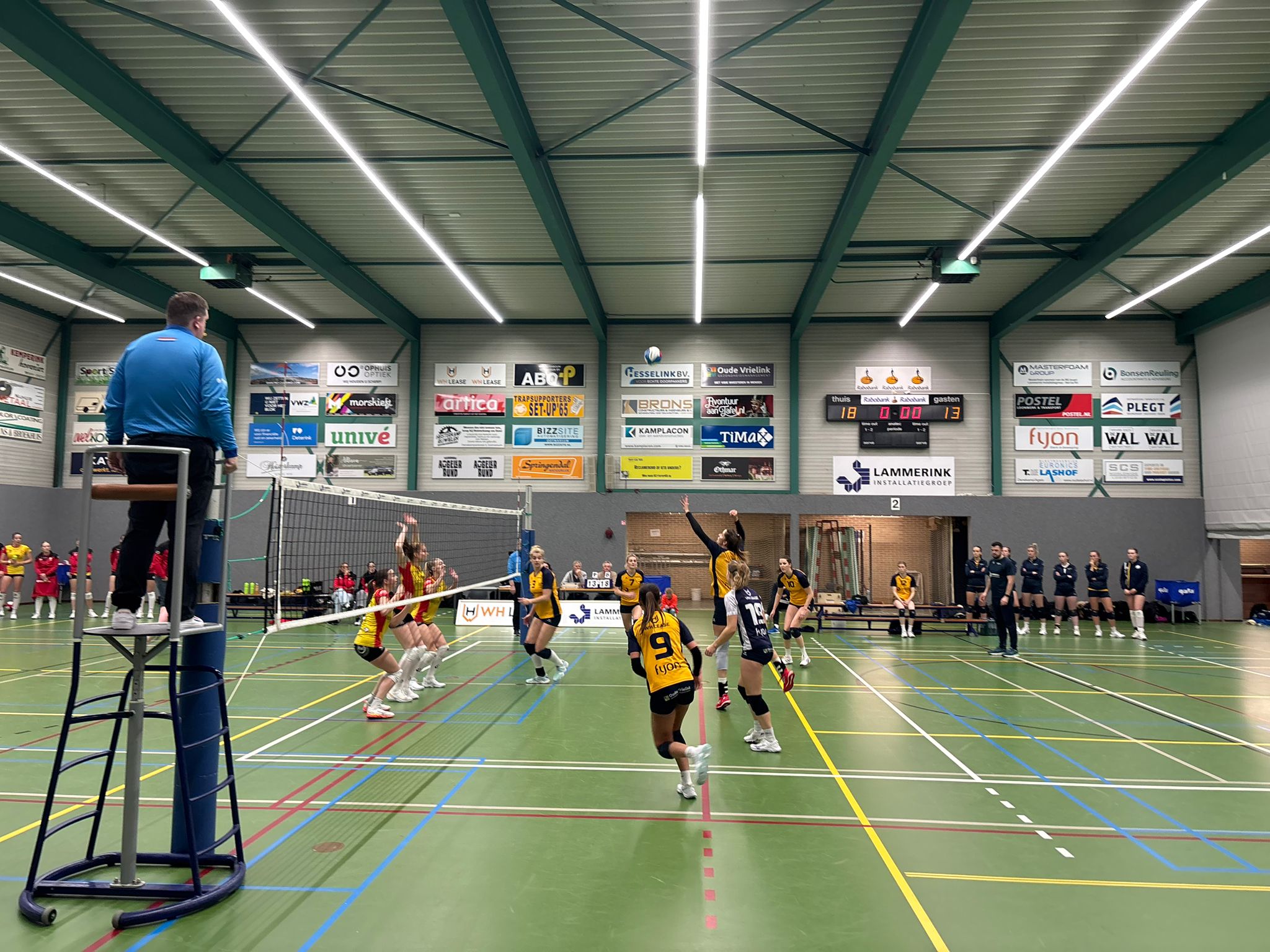 Lammerink Set-Up ’65 dames 1 onderuit tegen Dynamo Apeldoorn